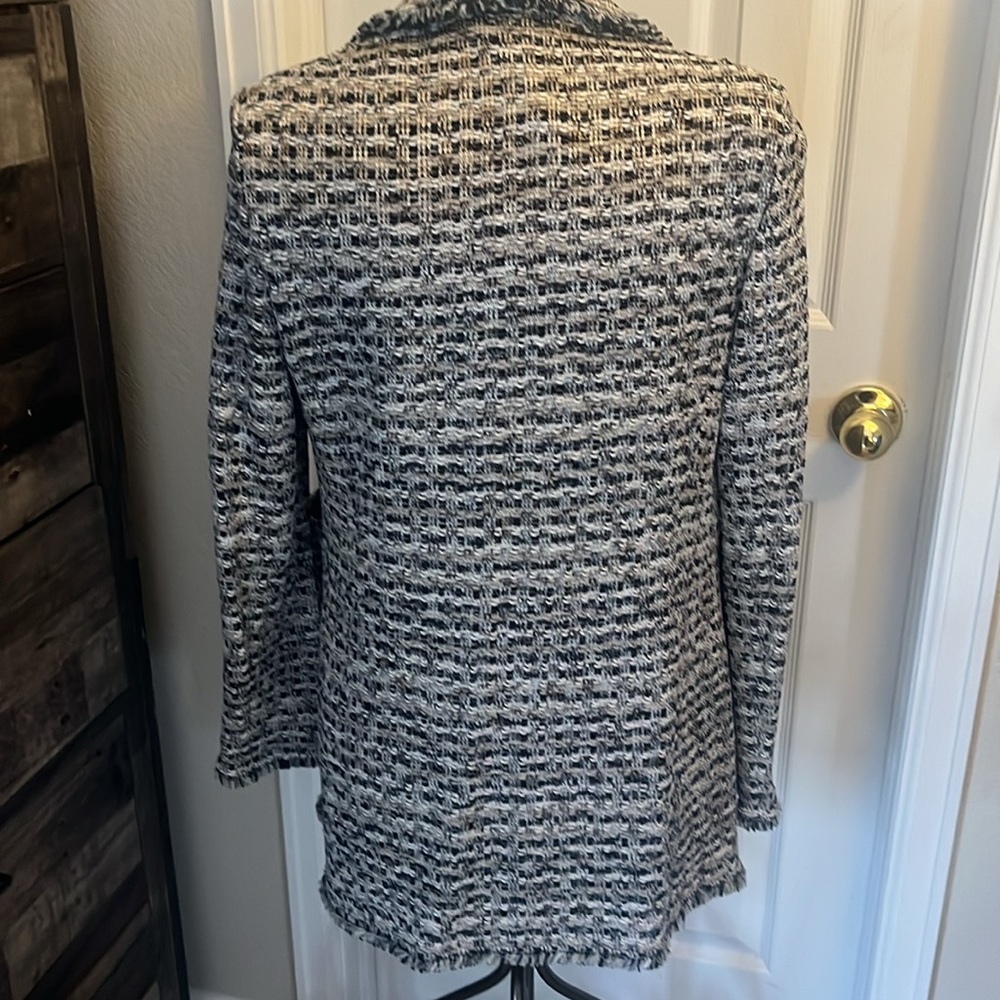 St John jacket. Tan , black and white. Great fringe details - Picture 4 of 5
